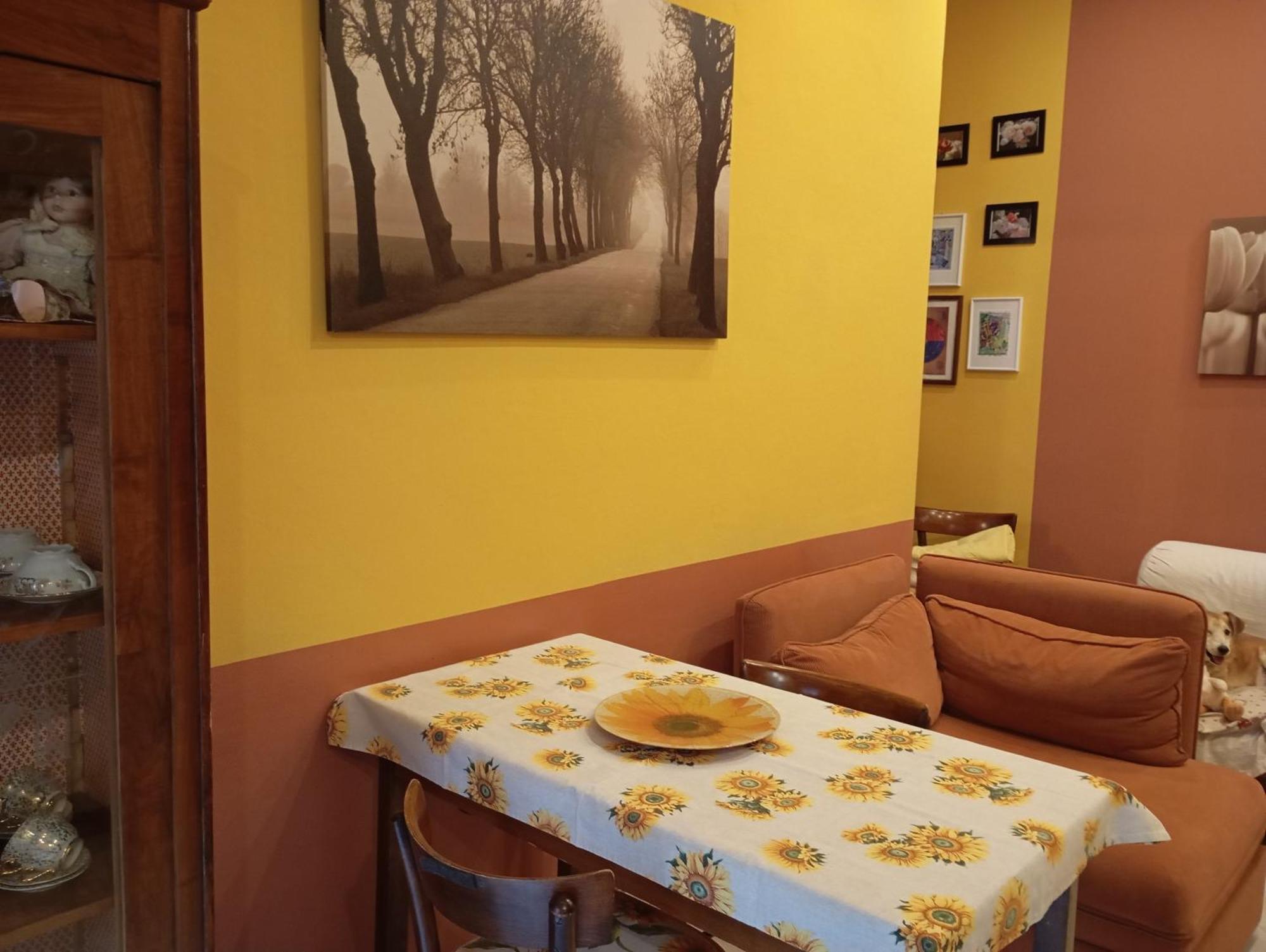 Flores Home, Vintage Charm Near City Center & Navigli Appartement *
