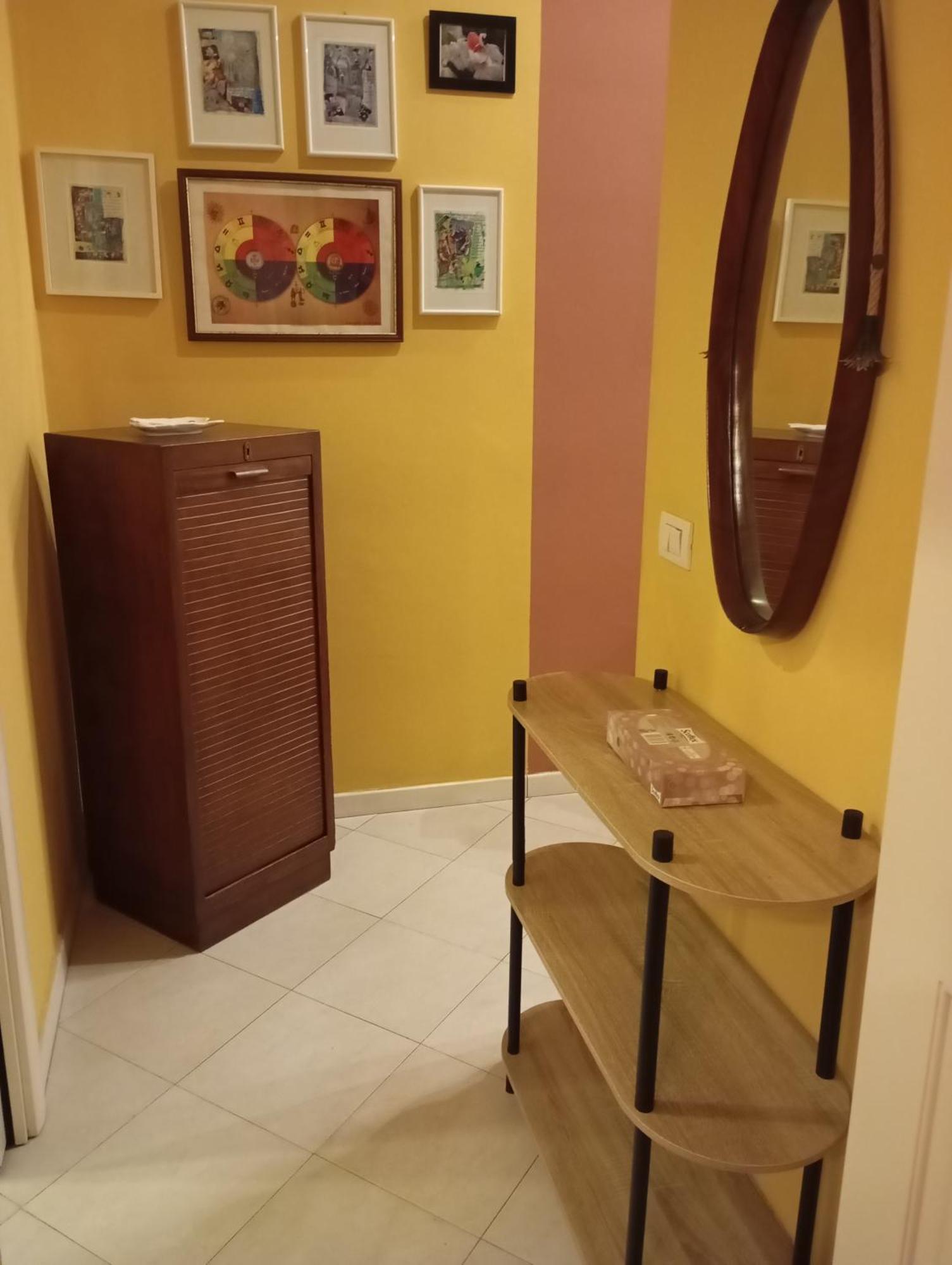Flores Home, Vintage Charm Near City Center & Navigli Appartement *